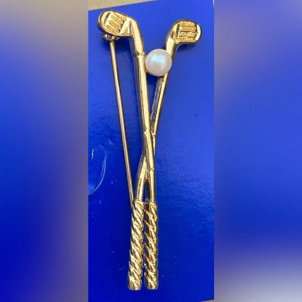 Vintage Golf Club Lapel Pin, Tie Clip, or Brooch, Gold Tone Metal Crystal